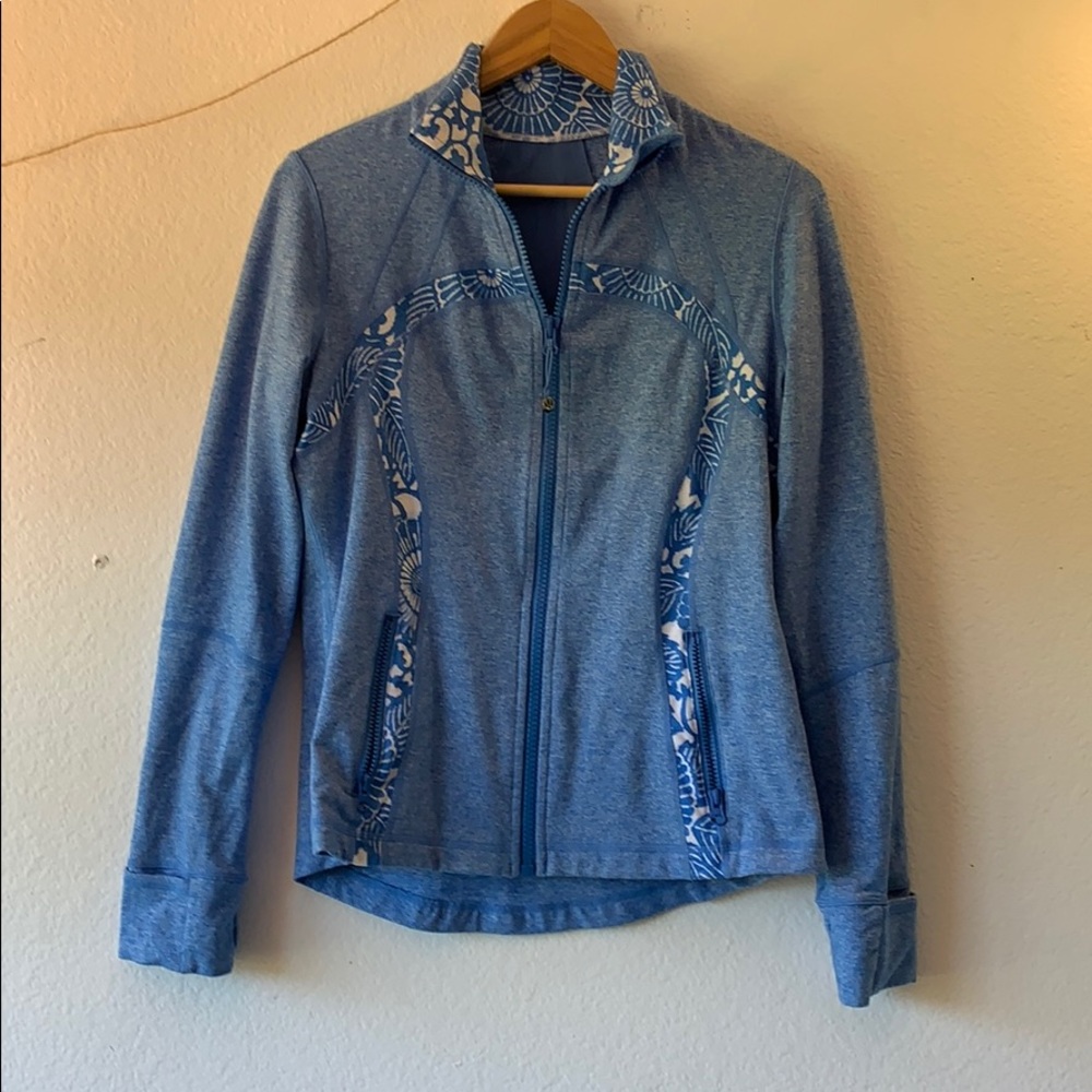 Lululemon women’s lightweight jacket